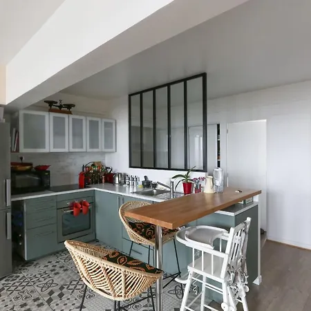 Nice Design Apt With Balcony And View On * Παρίσι